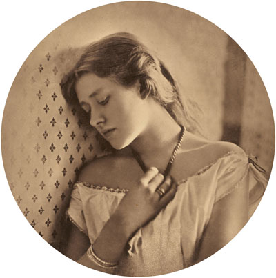 young Victorian lady looking downwards, the actress Ellen Terry
